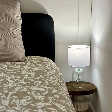 Le Petit Hainaut, Hyper Centre