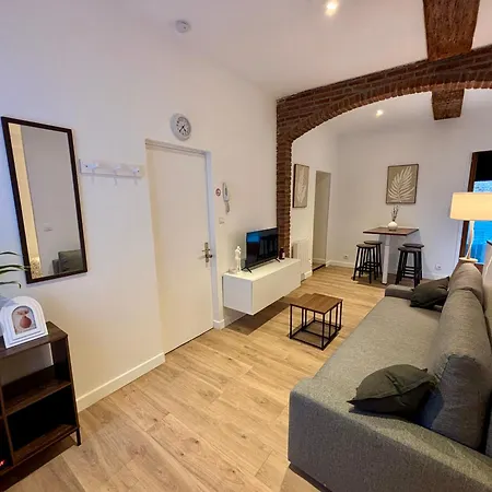 Le Petit Hainaut, Hyper Centre *