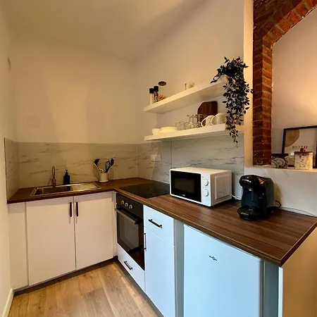 Le Petit Hainaut, Hyper Centre 瓦朗西纳