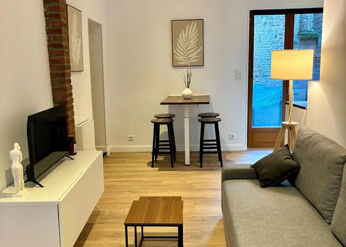 Le Petit Hainaut, Hyper Centre Valenciennes